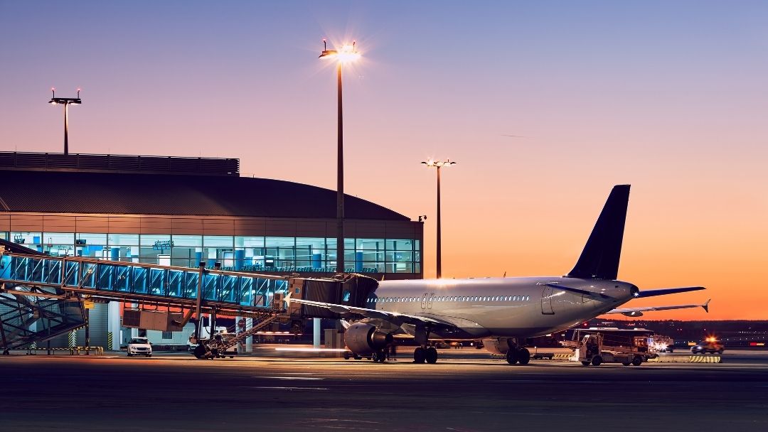 Vuelos adelantados, derecho a compensación en caso de adelanto de vuelo